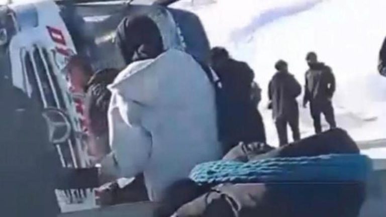 Anma Etkinliği Yolunda Zincirleme Kaza: Çok Sayıda Yaralı Var